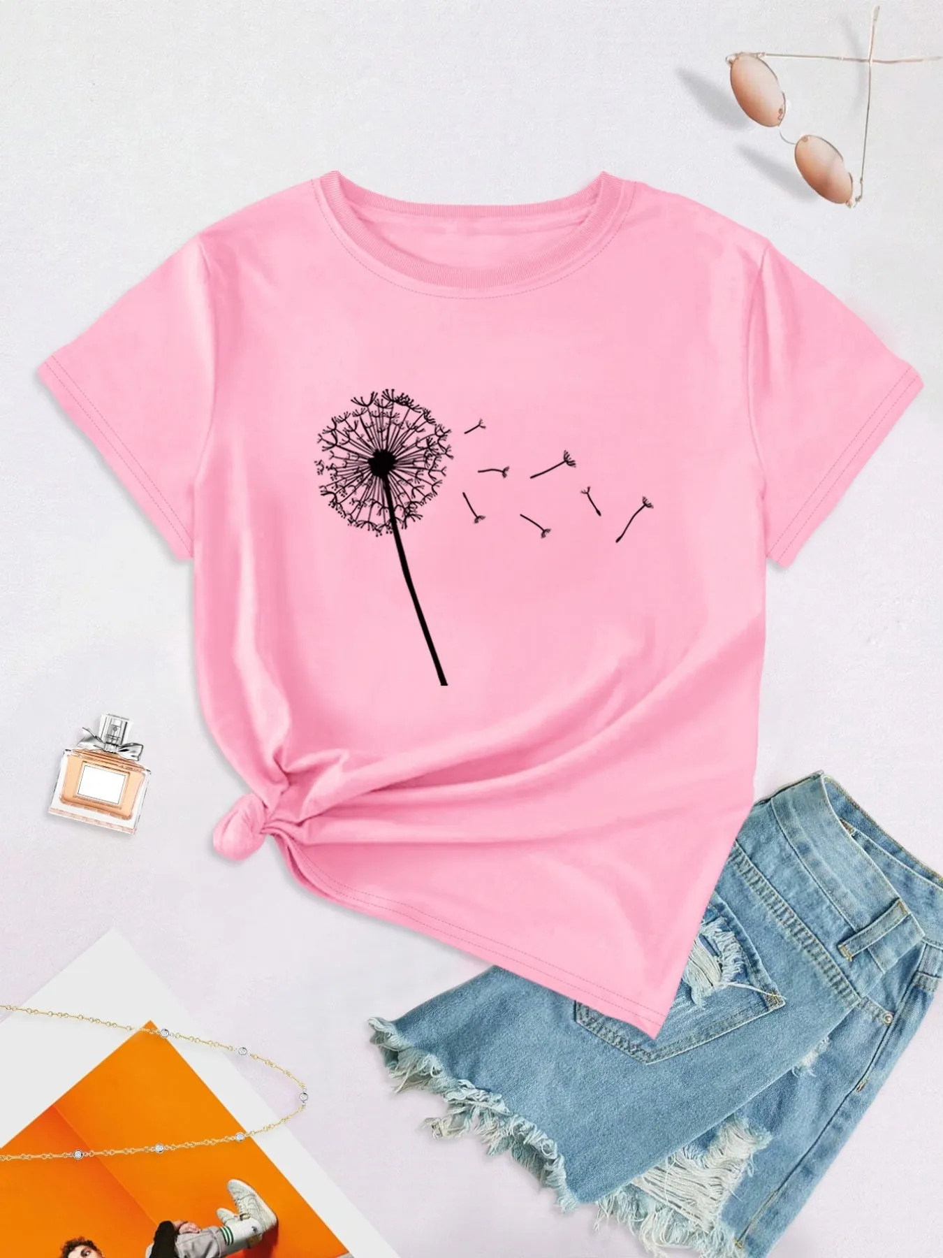 Dandelion Print Plus Size Short Sleeve Casual Tshirt for Women