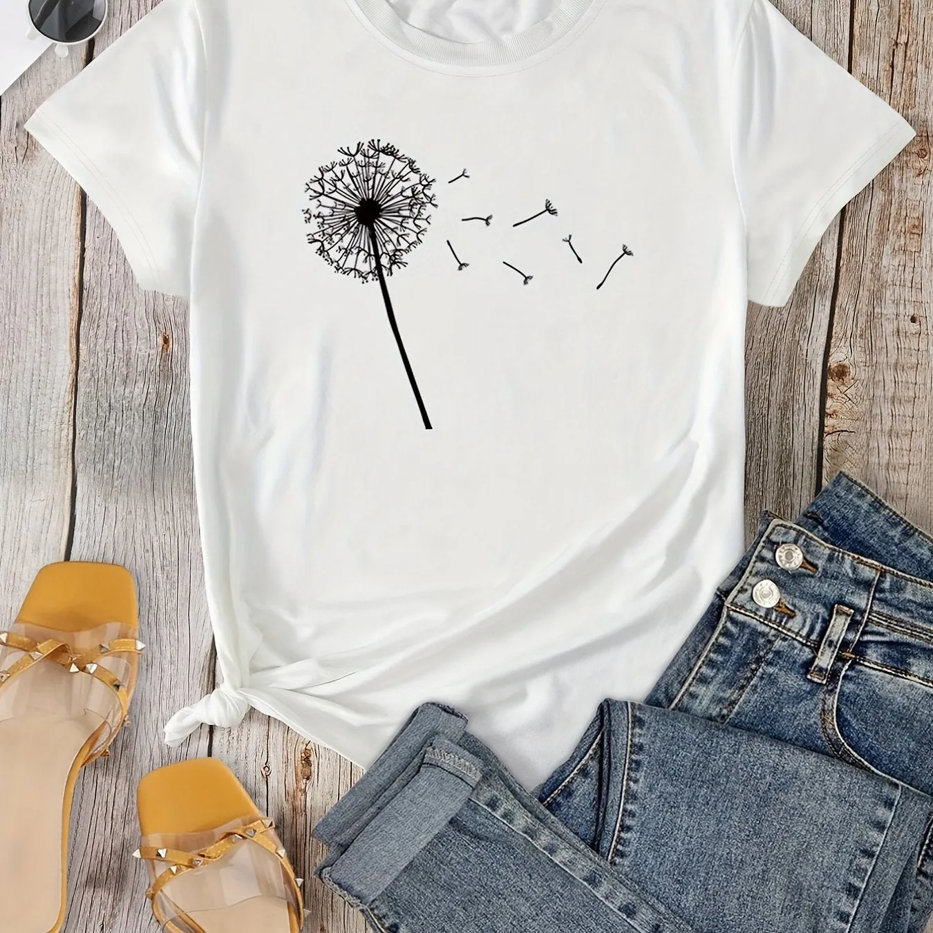 Dandelion Print Plus Size Short Sleeve Casual Tshirt for Women