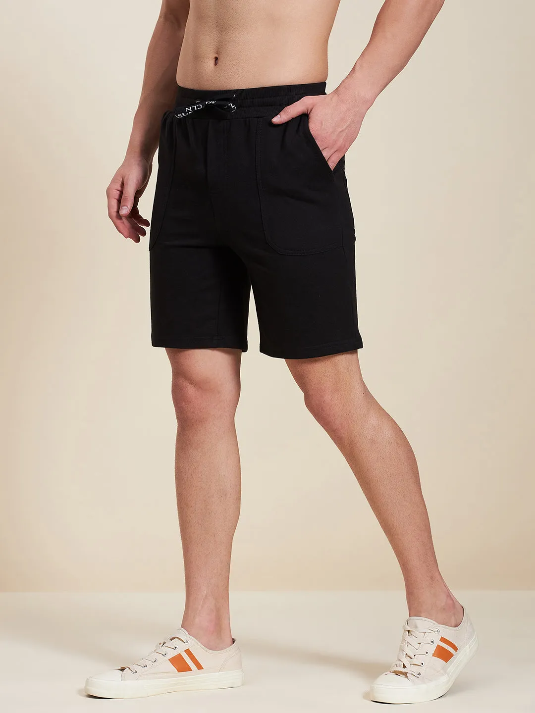 Men Black Overlock Detail Bermuda Shorts